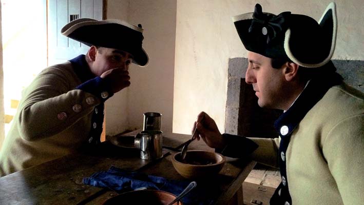 Soldiers Eat